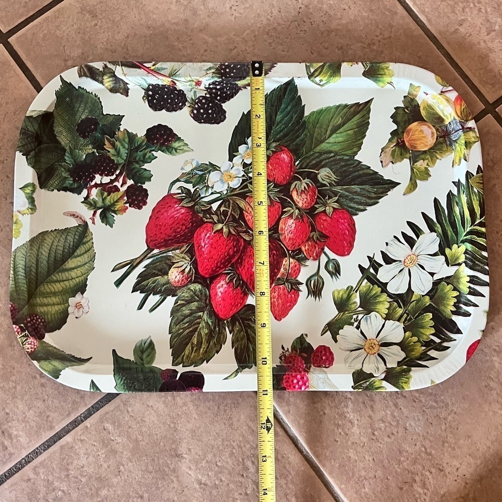 Vintage Department 56 Berries Metal Tin Serving Tray Strawberries Retro - Picture 5 of 7